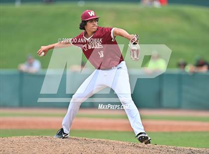 Thumbnail 3 in Cypress Woods vs. Rockwall-Heath (UIL 6A Region 2 Semifinal - Game 3) photogallery.