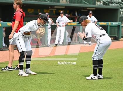 Thumbnail 3 in Cypress Woods vs. Rockwall-Heath (UIL 6A Region 2 Semifinal - Game 3) photogallery.