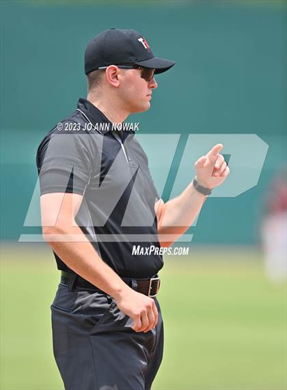Thumbnail 1 in Cypress Woods vs. Rockwall-Heath (UIL 6A Region 2 Semifinal - Game 3) photogallery.