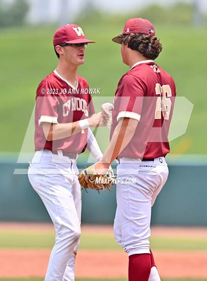 Thumbnail 2 in Cypress Woods vs. Rockwall-Heath (UIL 6A Region 2 Semifinal - Game 3) photogallery.