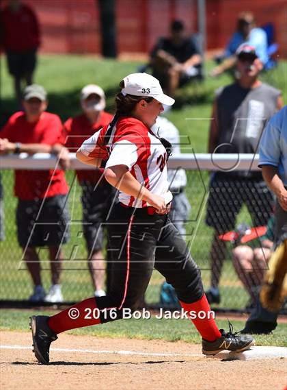 Thumbnail 3 in South Park vs Northwestern (PIAA Class AA 1st Round) photogallery.