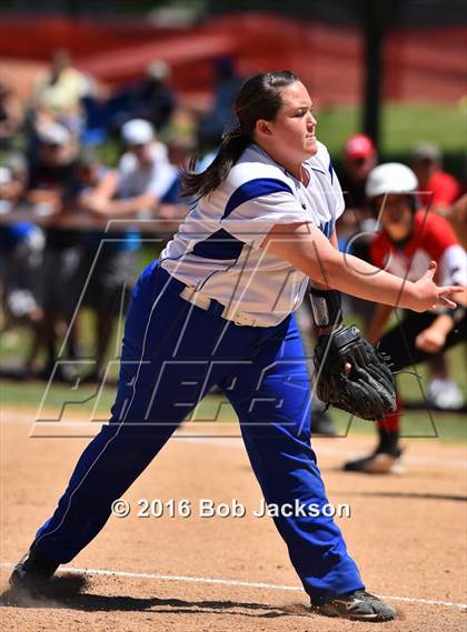 Thumbnail 2 in South Park vs Northwestern (PIAA Class AA 1st Round) photogallery.