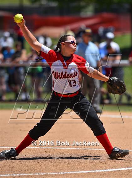 Thumbnail 2 in South Park vs Northwestern (PIAA Class AA 1st Round) photogallery.