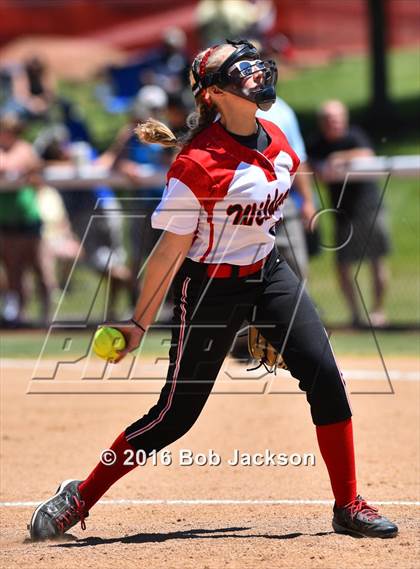 Thumbnail 2 in South Park vs Northwestern (PIAA Class AA 1st Round) photogallery.