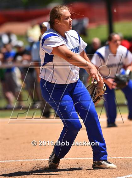 Thumbnail 1 in South Park vs Northwestern (PIAA Class AA 1st Round) photogallery.