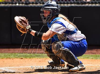 Thumbnail 2 in South Park vs Northwestern (PIAA Class AA 1st Round) photogallery.