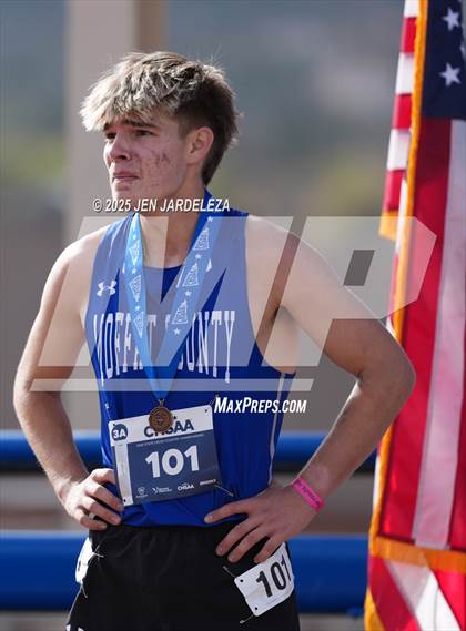 Thumbnail 2 in CHSAA 3A Cross Country Final photogallery.