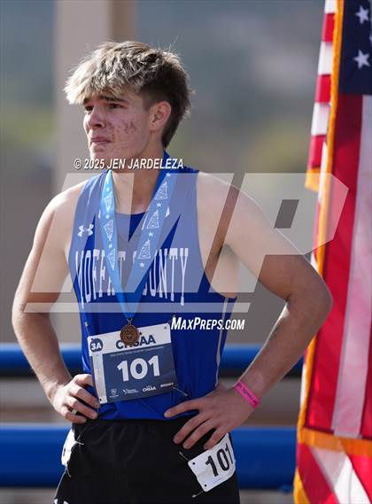 Thumbnail 3 in CHSAA 3A Cross Country Final photogallery.