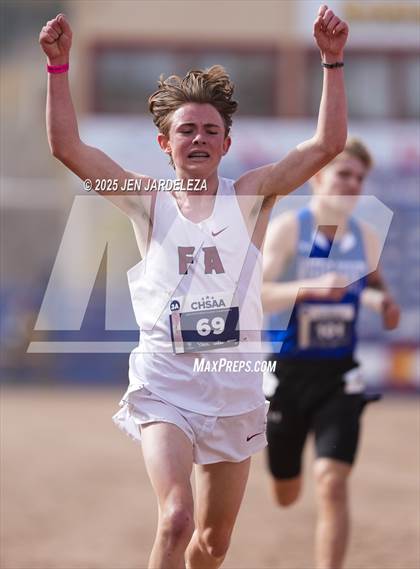 Thumbnail 2 in CHSAA 3A Cross Country Final photogallery.