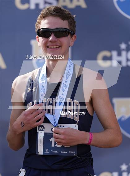 Thumbnail 2 in CHSAA 3A Cross Country Final photogallery.