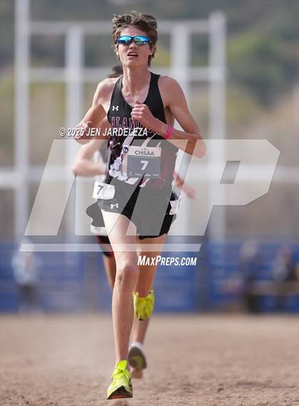 Thumbnail 2 in CHSAA 3A Cross Country Final photogallery.