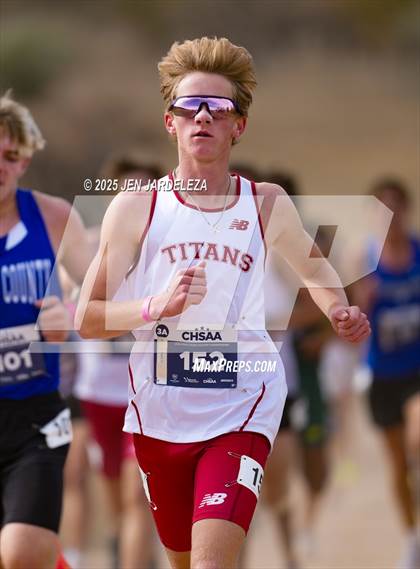 Thumbnail 1 in CHSAA 3A Cross Country Final photogallery.