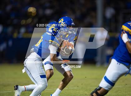 Thumbnail 3 in Notre Dame (SO) @ Bishop Amat photogallery.