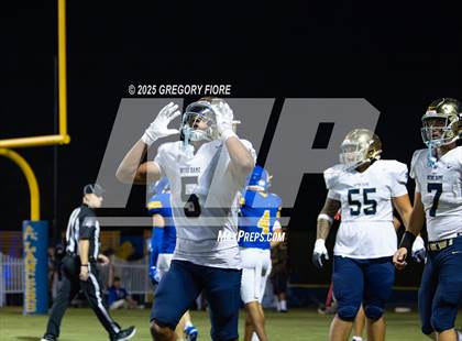 Thumbnail 2 in Notre Dame (SO) @ Bishop Amat photogallery.