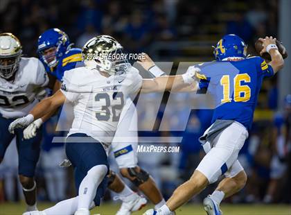 Thumbnail 3 in Notre Dame (SO) @ Bishop Amat photogallery.