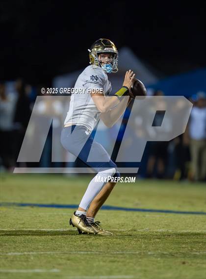Thumbnail 2 in Notre Dame (SO) @ Bishop Amat photogallery.