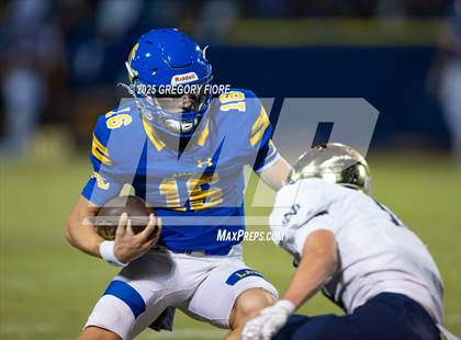 Thumbnail 2 in Notre Dame (SO) @ Bishop Amat photogallery.