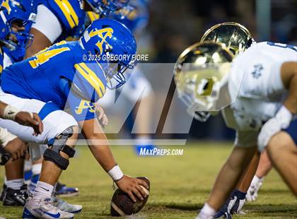 Thumbnail 2 in Notre Dame (SO) @ Bishop Amat photogallery.