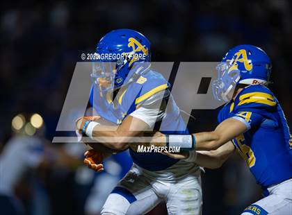 Thumbnail 2 in Notre Dame (SO) @ Bishop Amat photogallery.