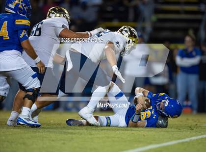 Thumbnail 1 in Notre Dame (SO) @ Bishop Amat photogallery.