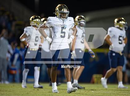 Thumbnail 2 in Notre Dame (SO) @ Bishop Amat photogallery.