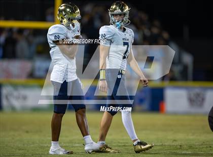 Thumbnail 1 in Notre Dame (SO) @ Bishop Amat photogallery.