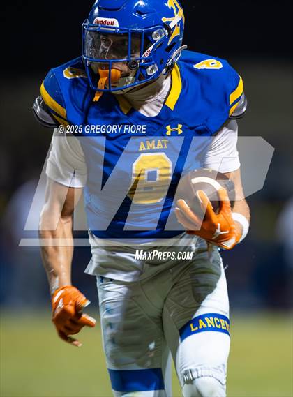 Thumbnail 3 in Notre Dame (SO) @ Bishop Amat photogallery.