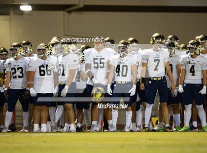 Thumbnail 1 in Notre Dame (SO) @ Bishop Amat photogallery.