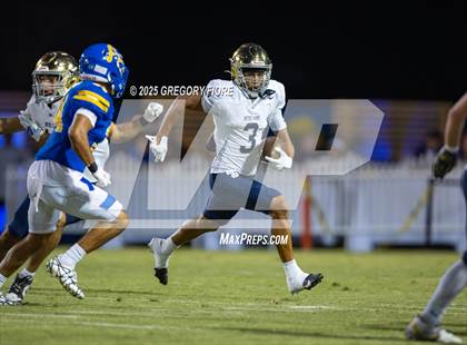 Thumbnail 2 in Notre Dame (SO) @ Bishop Amat photogallery.