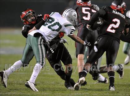 Thumbnail 3 in De La Salle vs. Centennial (CIF State D1 Final) photogallery.