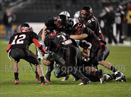 Thumbnail 3 in De La Salle vs. Centennial (CIF State D1 Final) photogallery.