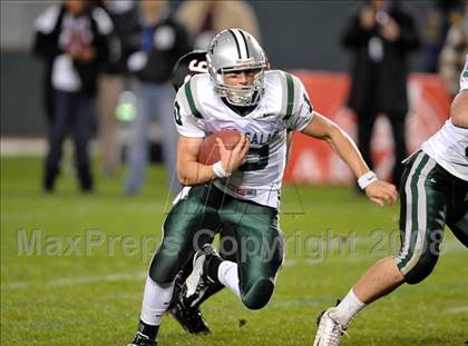 Thumbnail 1 in De La Salle vs. Centennial (CIF State D1 Final) photogallery.