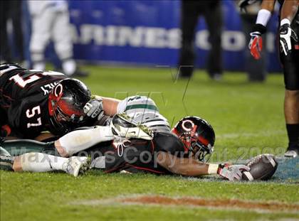 Thumbnail 2 in De La Salle vs. Centennial (CIF State D1 Final) photogallery.