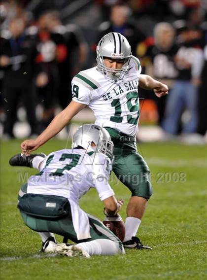 Thumbnail 1 in De La Salle vs. Centennial (CIF State D1 Final) photogallery.