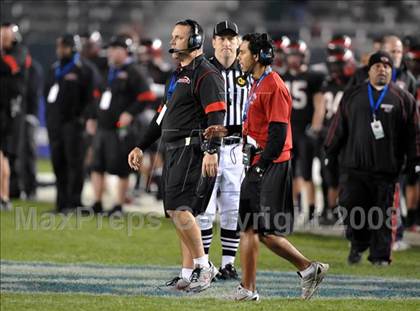 Thumbnail 2 in De La Salle vs. Centennial (CIF State D1 Final) photogallery.