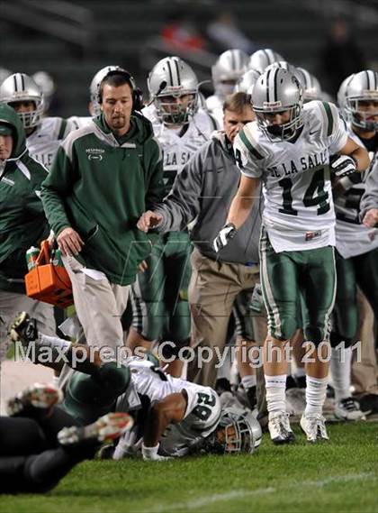 Thumbnail 3 in De La Salle vs. Centennial (CIF State D1 Final) photogallery.