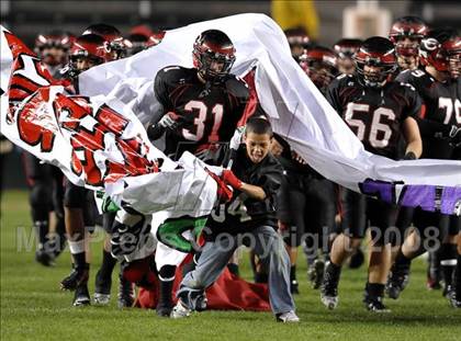Thumbnail 2 in De La Salle vs. Centennial (CIF State D1 Final) photogallery.