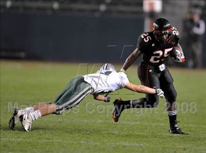Thumbnail 2 in De La Salle vs. Centennial (CIF State D1 Final) photogallery.