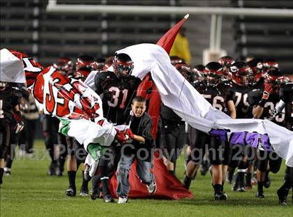 Thumbnail 1 in De La Salle vs. Centennial (CIF State D1 Final) photogallery.