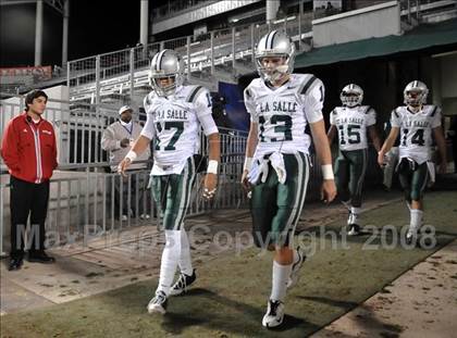 Thumbnail 1 in De La Salle vs. Centennial (CIF State D1 Final) photogallery.