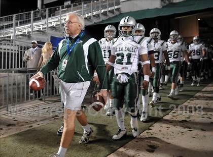 Thumbnail 3 in De La Salle vs. Centennial (CIF State D1 Final) photogallery.