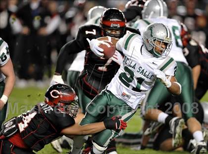 Thumbnail 3 in De La Salle vs. Centennial (CIF State D1 Final) photogallery.