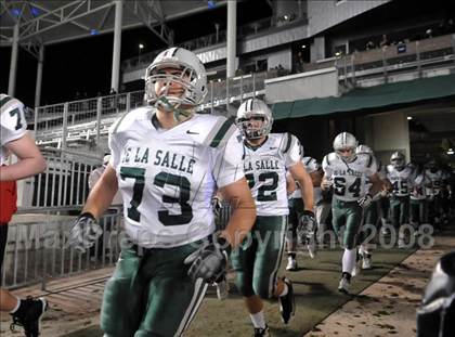 Thumbnail 2 in De La Salle vs. Centennial (CIF State D1 Final) photogallery.