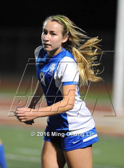 Thumbnail 1 in Tesoro vs. Santa Margarita (CIF SS D1 Final) photogallery.