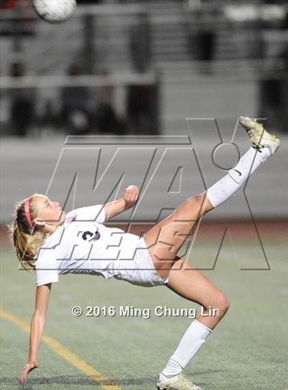 Thumbnail 1 in Tesoro vs. Santa Margarita (CIF SS D1 Final) photogallery.