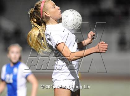 Thumbnail 1 in Tesoro vs. Santa Margarita (CIF SS D1 Final) photogallery.