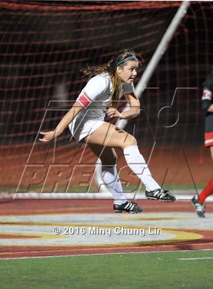 Thumbnail 1 in Tesoro vs. Santa Margarita (CIF SS D1 Final) photogallery.