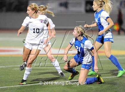 Thumbnail 3 in Tesoro vs. Santa Margarita (CIF SS D1 Final) photogallery.