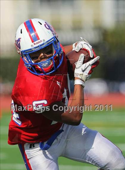 Thumbnail 2 in Valley Christian @ St. Ignatius photogallery.