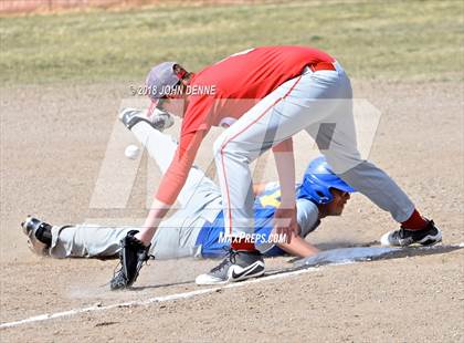 Thumbnail 3 in Cimarron @ Penasco photogallery.
